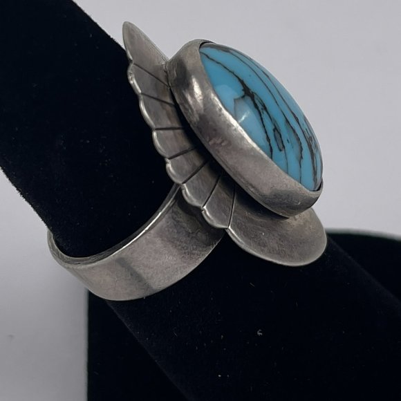 Sterling Silver & Turquoise Signed Ring - Size 6 - Picture 5 of 6